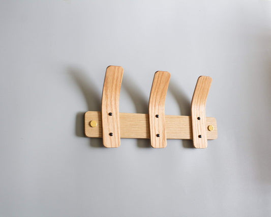 Oak Coat Rack | BL Tordu Brass