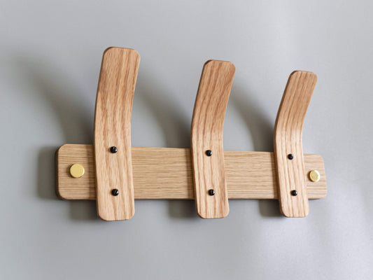 Oak Coat Rack | BL Tordu Brass